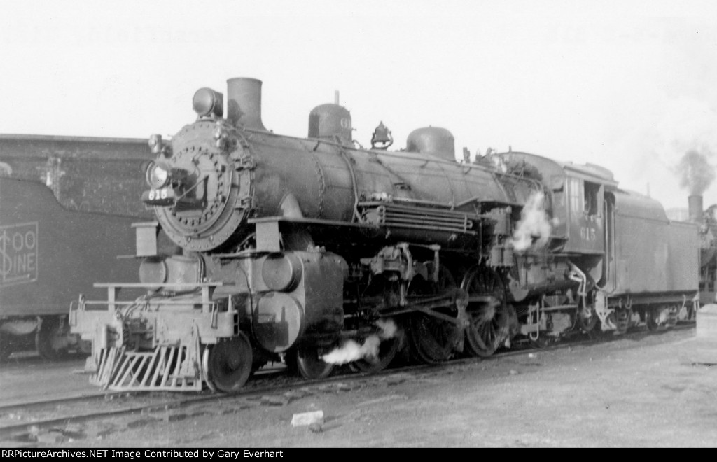 CNW 4-6-2 #615 - Chicago & North Western